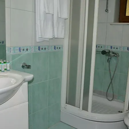 Dva Bisera 4* Lagadin