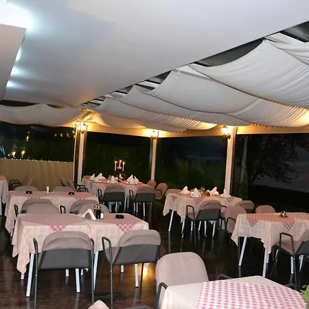 Dva Bisera 4* Lagadin